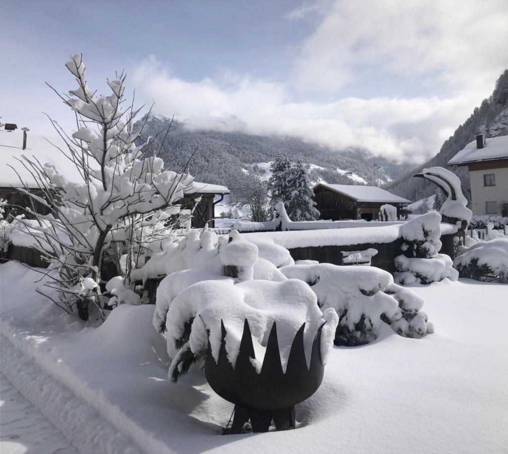 Ferienwohnung Urlaub auf dem Feichterhof Rein in Taufers Exterior foto