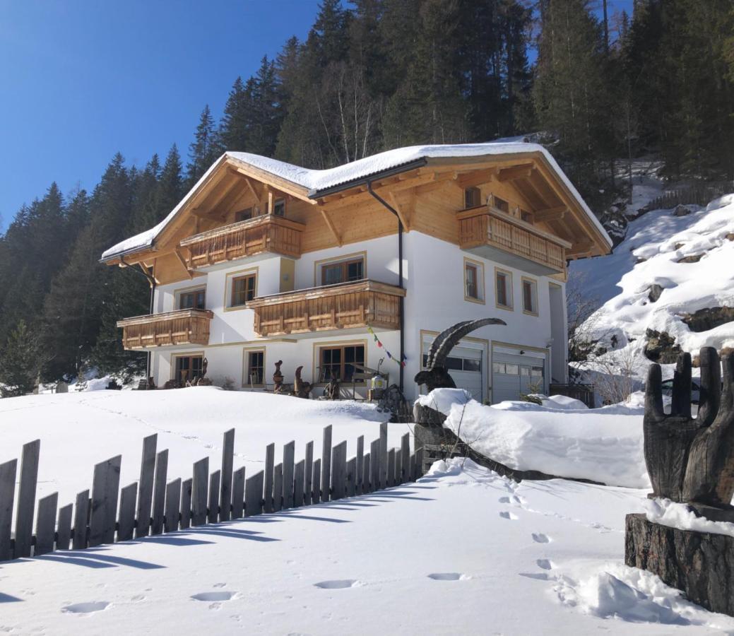Ferienwohnung Urlaub auf dem Feichterhof Rein in Taufers Exterior foto